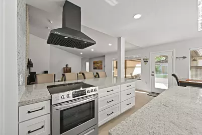 3106 Falling Brook Drive, Kingwood, TX 77345 - Photo 15