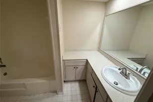 14309 Misty Meadow Ln, Houston, TX 77079 - Photo 11