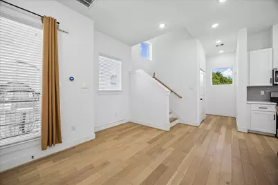 208 N York Street #B, Houston, TX 77003 - Photo 17