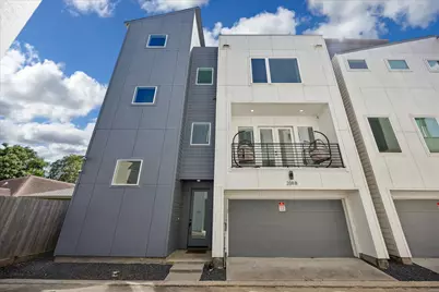 208 N York Street #B, Houston, TX 77003 - Photo 1