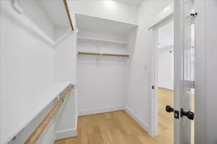 208 N York St, Houston, TX 77003 - Photo 19