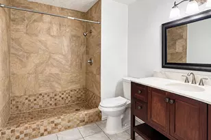 10603 Village Trail Dr, Houston, TX 77065 - Photo 11