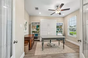 16810 Harbor Falls Dr, Cypress, TX 77433 - Photo 17