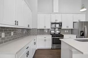 404 Drennan St, Houston, TX 77003 - Photo 11