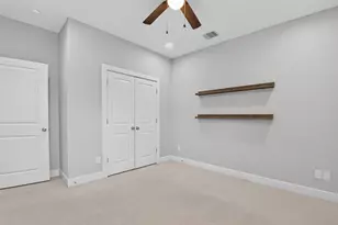 404 Drennan St, Houston, TX 77003 - Photo 33