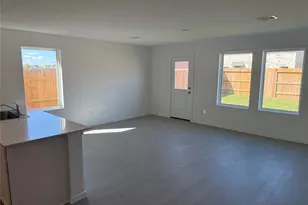 2527 Night Emerald Dr, Rosharon, TX 77583 - Photo 5