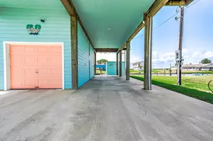 3511 County Road 202, Sargent, TX 77414 - Photo 29