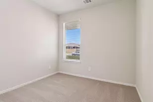 29135 Samuel Gdns Ct, Waller, TX 77484 - Photo 9