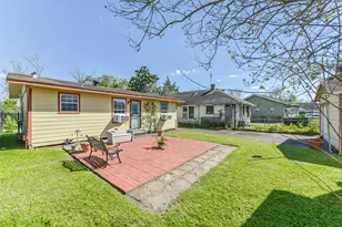 221 N Hagerman St, Houston, TX 77011 - Photo 31