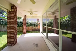 34 S Rambling Ridge Pl, Conroe, TX 77385 - Photo 43