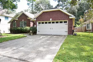 34 S Rambling Ridge Pl, Conroe, TX 77385 - Photo 3
