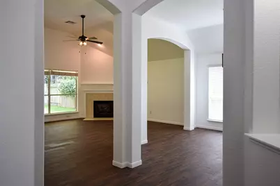 34 S Rambling Ridge Place, Conroe, TX 77385 - Photo 7