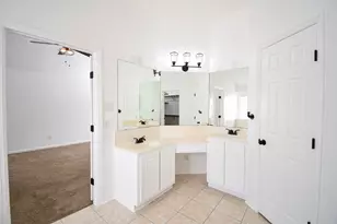 34 S Rambling Ridge Pl, Conroe, TX 77385 - Photo 31