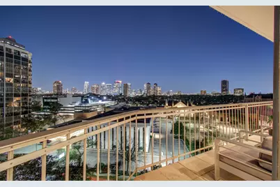 5050 Woodway Drive #8N, Houston, TX 77056 - Photo 1