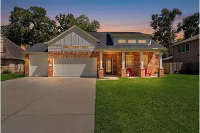 236 Woodhaven Drive, West Columbia, TX 77486 - Photo 1