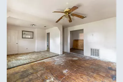 12223 Oralee, East Bernard, TX 77435 - Photo 5