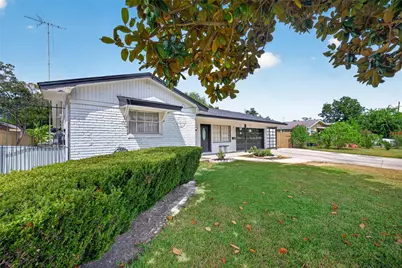 6910 Bintliff Boulevard #B, Houston, TX 77074 - Photo 25