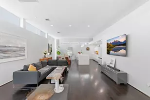 1117 W 17th St, Houston, TX 77008 - Photo 9