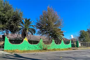 255 McFarland Rd, Houston, TX 77060 - Photo 1