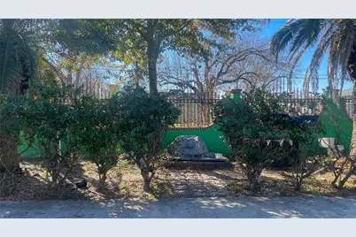 255 McFarland Road, Houston, TX 77060 - Photo 5