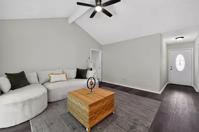 3318 Ripplebrook Drive, Houston, TX 77045 - Photo 7
