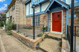 1219 Saxony Ln, Houston, TX 77058 - Photo 1