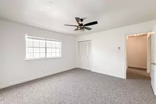 1219 Saxony Ln, Houston, TX 77058 - Photo 15