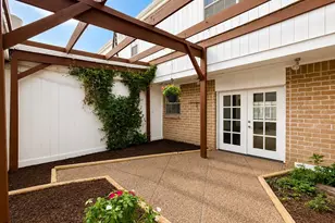 1219 Saxony Ln, Houston, TX 77058 - Photo 21