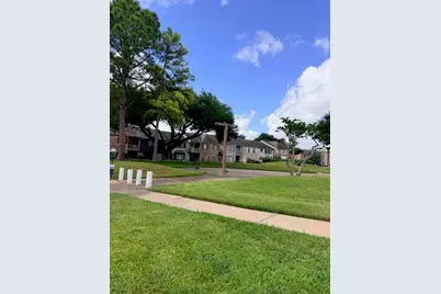 8367 Nairn Street, Houston, TX 77074 - Photo 15