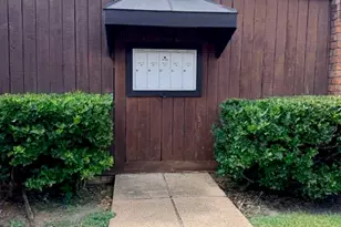 8367 Nairn St, Houston, TX 77074 - Photo 13