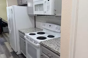 8367 Nairn St, Houston, TX 77074 - Photo 5