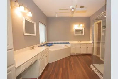 8615 Mile Run Road, Humble, TX 77346 - Photo 11