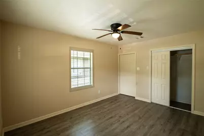 8535 Dillon Street, Houston, TX 77061 - Photo 15