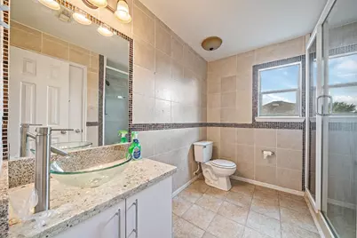 16326 Virginia Grace Drive, Sugar Land, TX 77498 - Photo 15