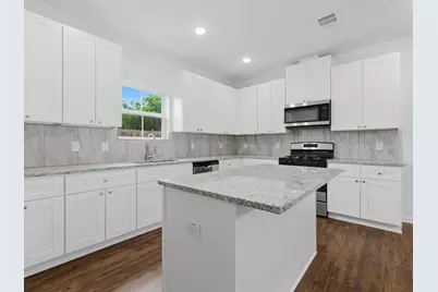 2803 Topiary Lane, Houston, TX 77014 - Photo 13