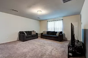 2422 Fallen Pine Ln, Houston, TX 77088 - Photo 11