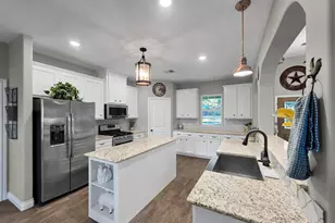 26600 Carriage Ct, Waller, TX 77484 - Photo 11