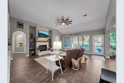 26600 Carriage Court, Waller, TX 77484 - Photo 9