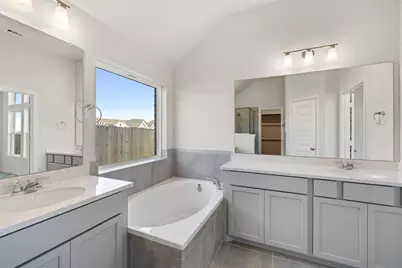 4684 Peony Green Drive, Katy, TX 77493 - Photo 11