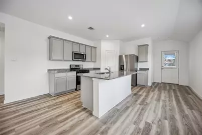 5112 Greengrass Willow Way, Houston, TX 77048 - Photo 7