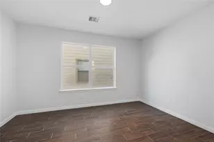 18019 Shallow Leaf Ln, Cypress, TX 77433 - Photo 17