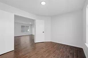 18019 Shallow Leaf Ln, Cypress, TX 77433 - Photo 11