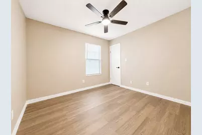 7902 Bowen Street, Houston, TX 77051 - Photo 13