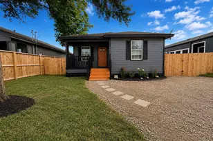 7902 Bowen St, Houston, TX 77051 - Photo 1