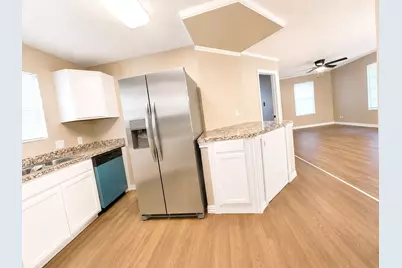 7902 Bowen Street, Houston, TX 77051 - Photo 7
