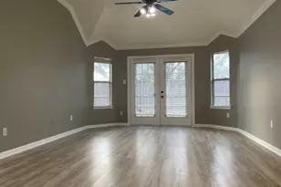 214 Darby Trails Dr, Sugar Land, TX 77479 - Photo 9