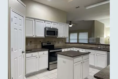 214 Darby Trails Drive, Sugar Land, TX 77479 - Photo 7