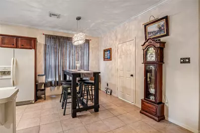659 Chateau Woods Parkway Drive, Conroe, TX 77385 - Photo 11