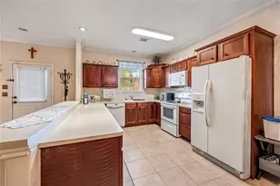 659 Chateau Woods Pkwy Dr, Conroe, TX 77385 - Photo 9