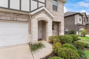 327 Honey Mesquite Path, Conroe, TX 77318 - Photo 5